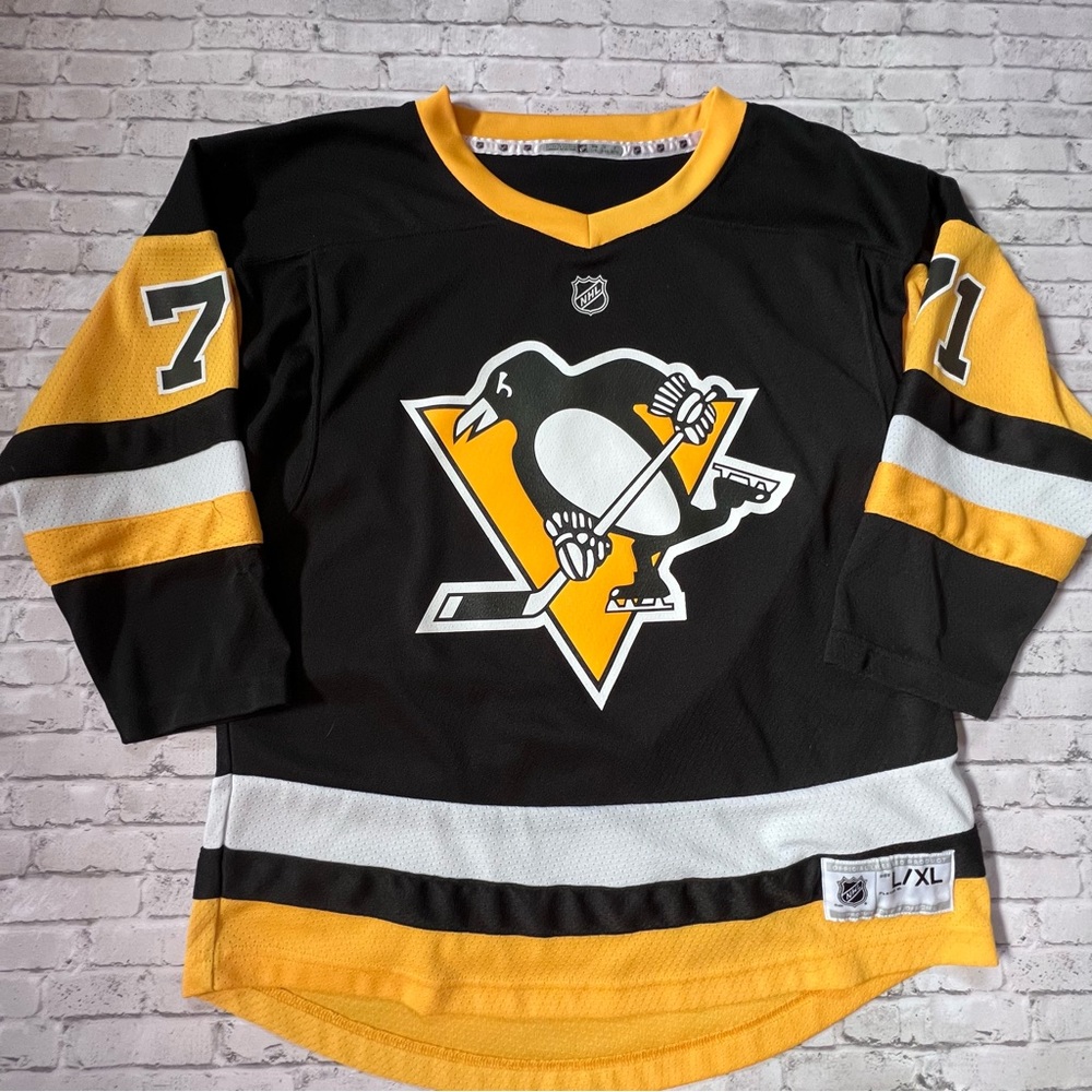 Officially licensed Pittsburgh Penguins Jersey